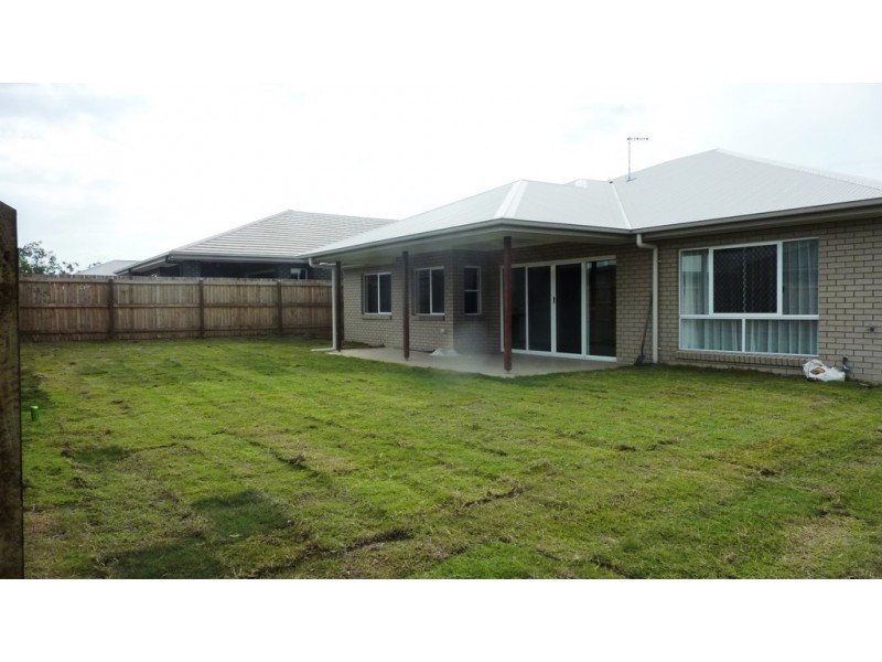 35 Water Fern Way, Ripley QLD 4306