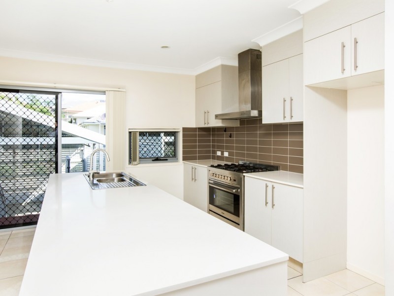 140 Grande Avenue, Springfield Lakes QLD 4300