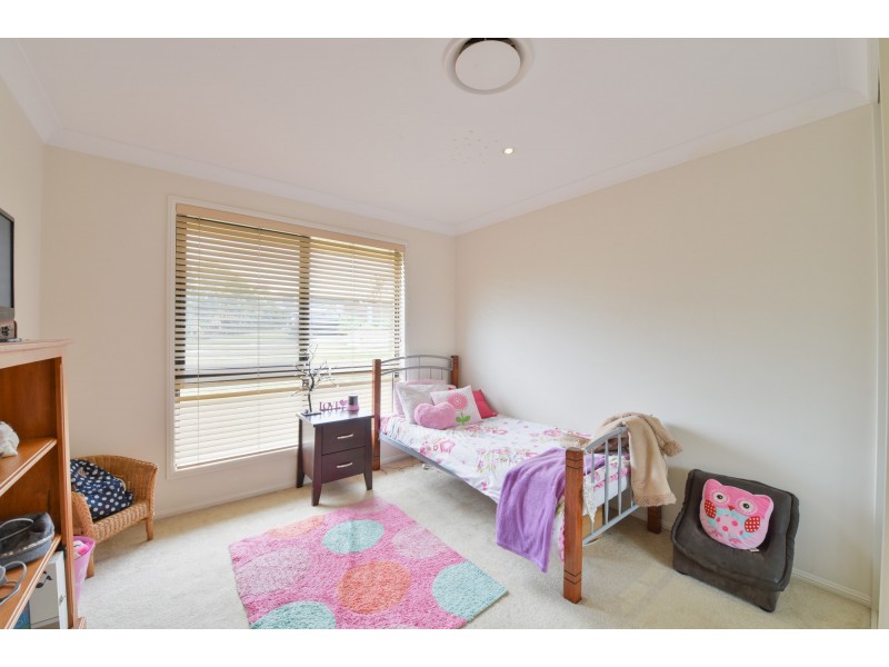6 Mino Street, Springfield QLD 4300