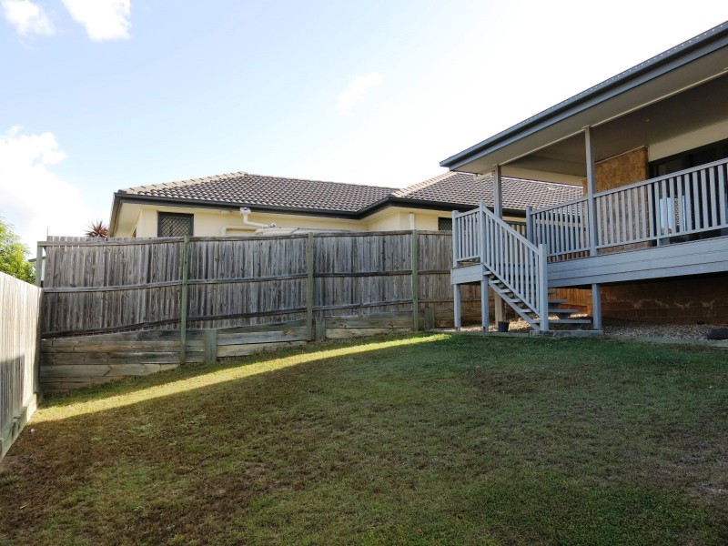 76 Park Edge Drive, Springfield Lakes QLD 4300