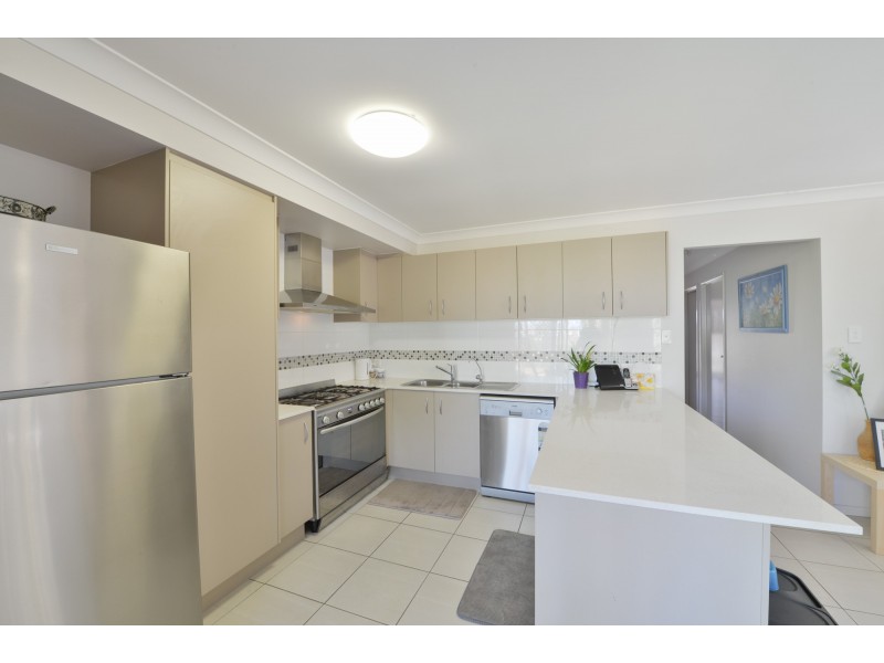 62 Aspect Terrace, Springfield Lakes QLD 4300