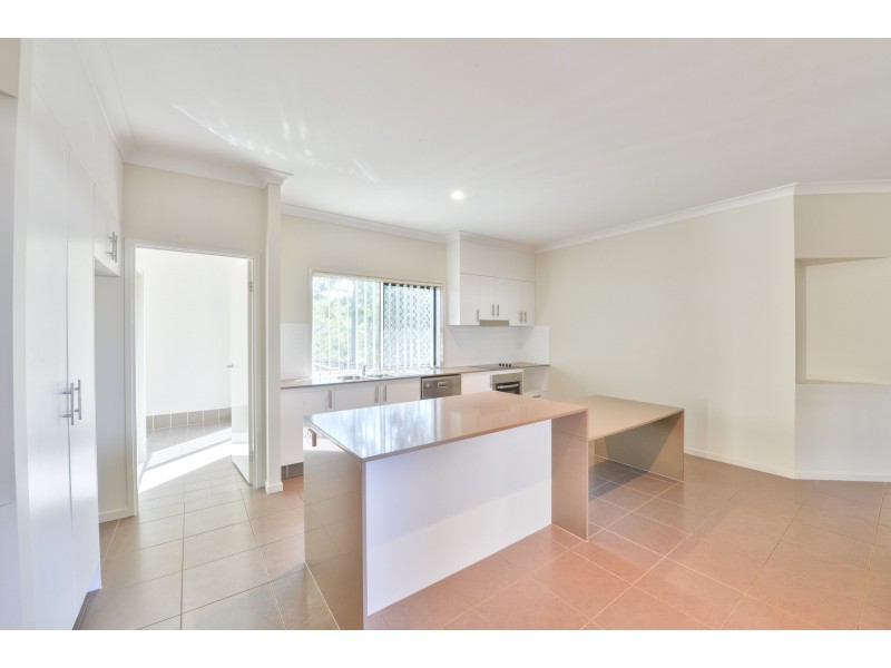 3 Jarrah Place, Springfield Lakes QLD 4300