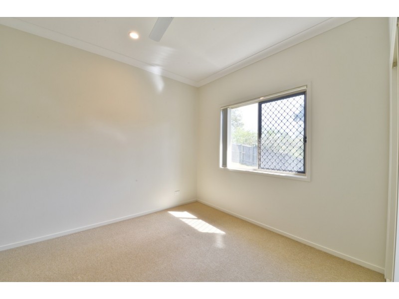 3 Jarrah Place, Springfield Lakes QLD 4300