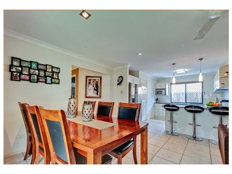 28 Shearwater Terrace, Springfield Lakes QLD 4300