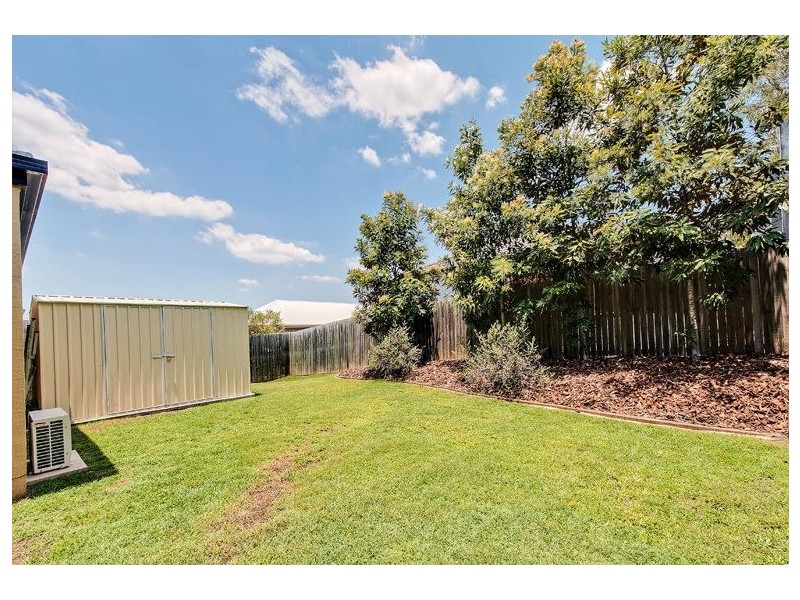 28 Shearwater Terrace, Springfield Lakes QLD 4300