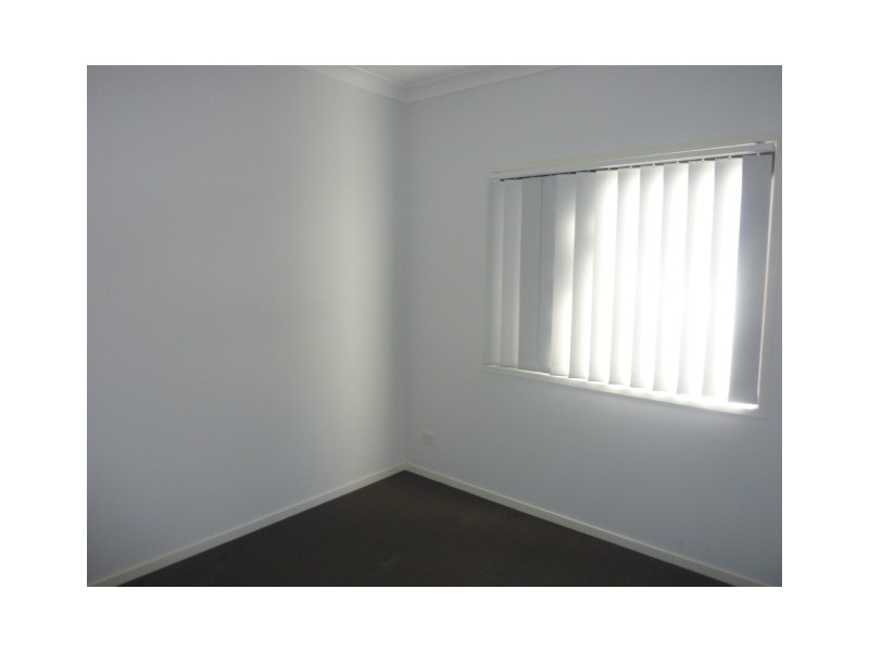 93 Lakes Entrance Drive, Springfield Lakes QLD 4300