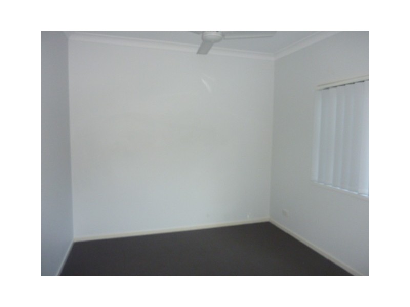 93 Lakes Entrance Drive, Springfield Lakes QLD 4300
