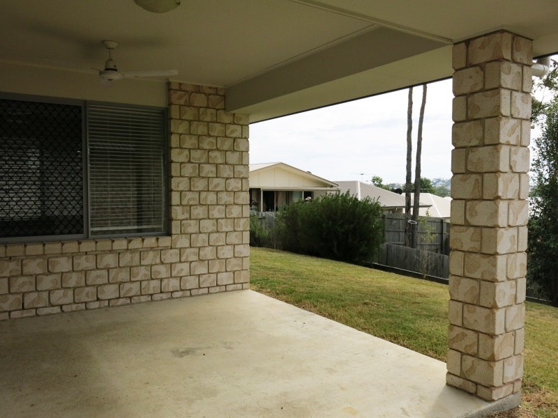 15 Driftwood Place, Springfield Lakes QLD 4300