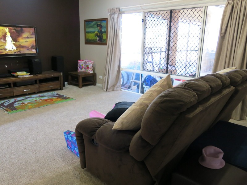 12 Chateau Street, Springfield Lakes QLD 4300
