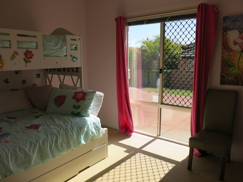 12 Chateau Street, Springfield Lakes QLD 4300