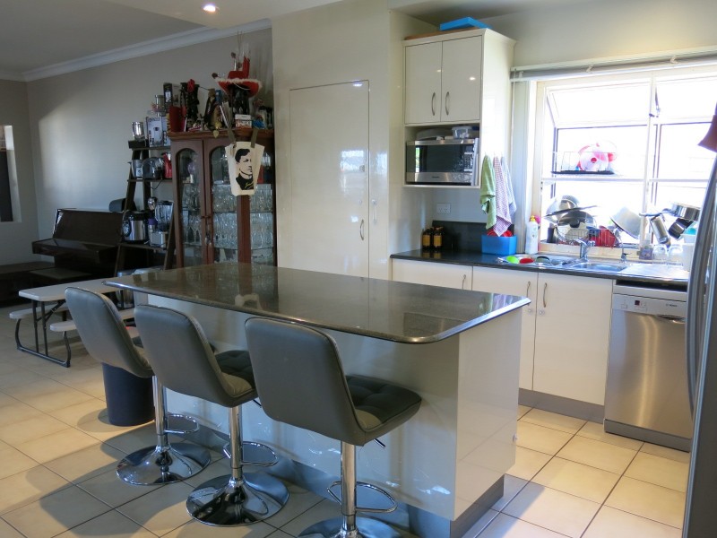 12 Chateau Street, Springfield Lakes QLD 4300
