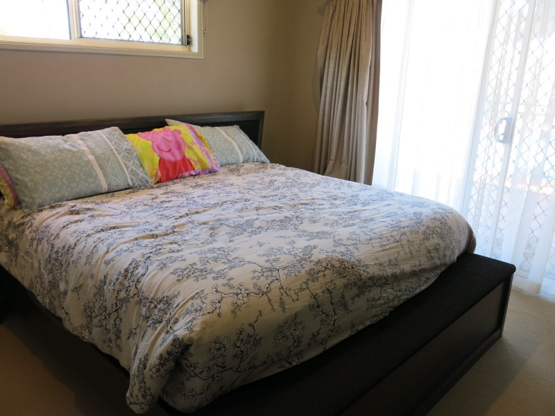 12 Chateau Street, Springfield Lakes QLD 4300