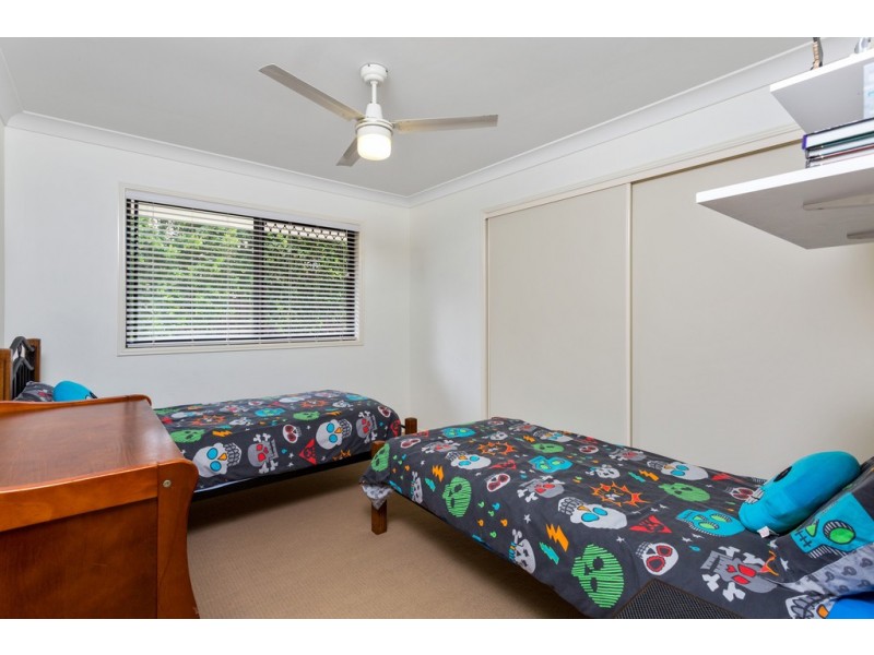 8 Greenwood Street, Springfield Lakes QLD 4300