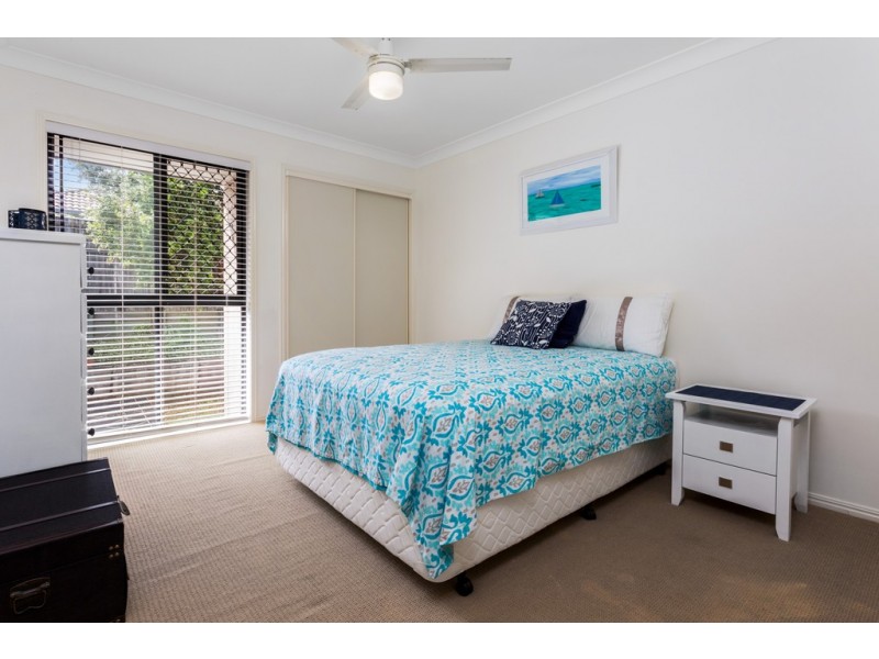 8 Greenwood Street, Springfield Lakes QLD 4300