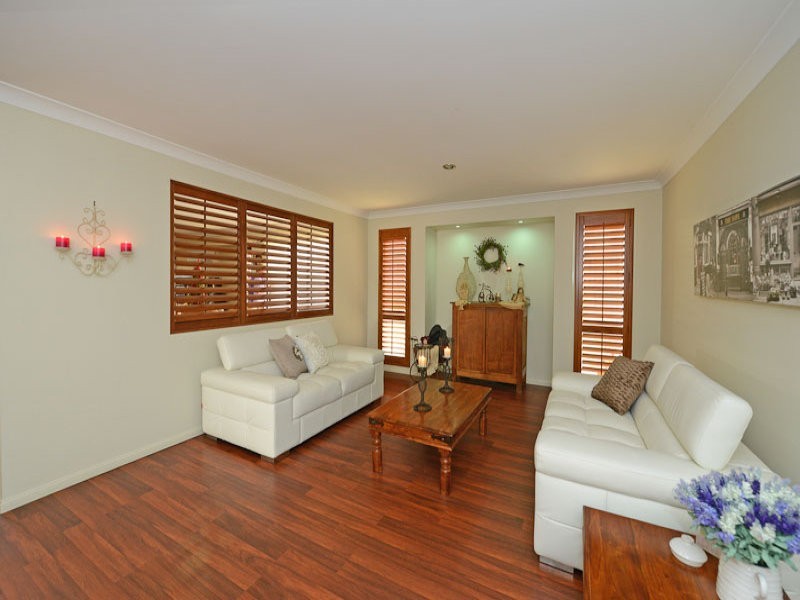 4 O’Donnell Street, Augustine Heights QLD 4300