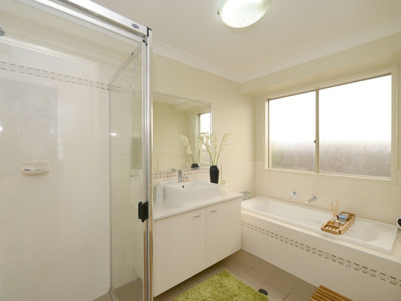 4 O’Donnell Street, Augustine Heights QLD 4300