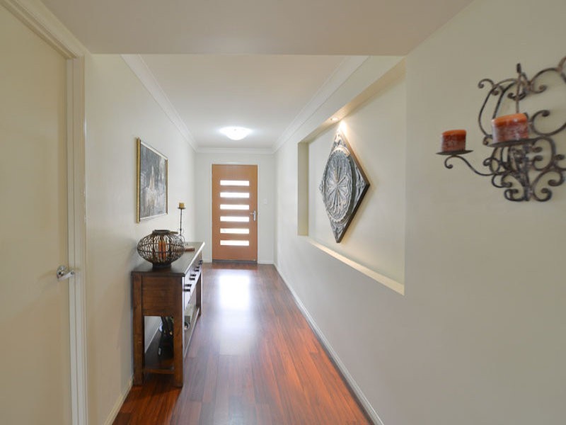 4 O’Donnell Street, Augustine Heights QLD 4300