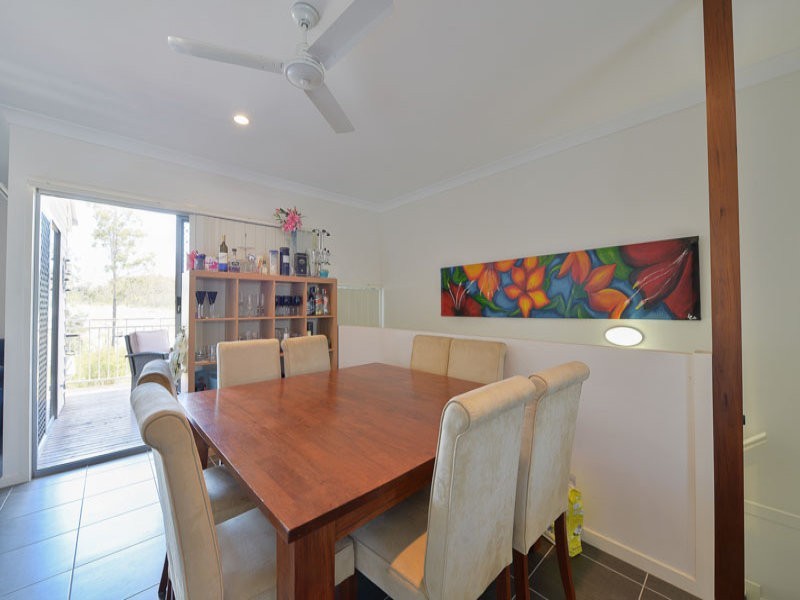 82 Grande Avenue, Springfield Lakes QLD 4300