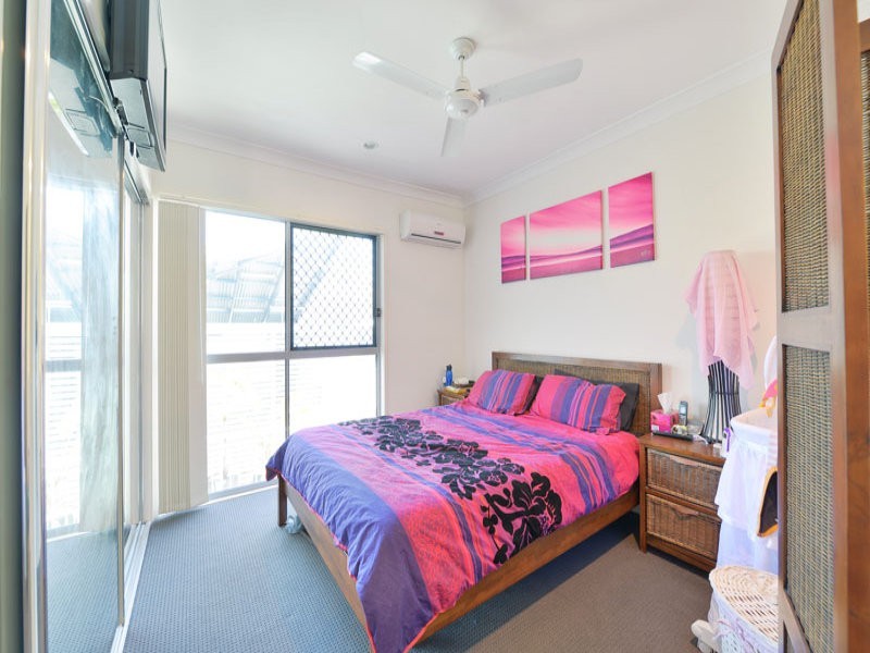 82 Grande Avenue, Springfield Lakes QLD 4300