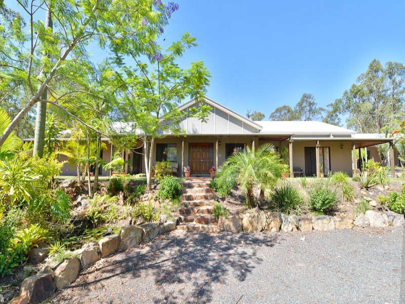 85 Honeyeater Drive, Greenbank QLD 4124