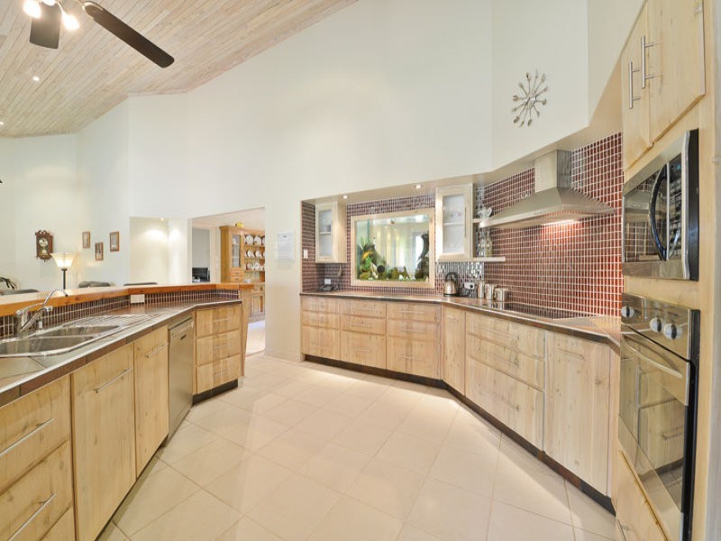 85 Honeyeater Drive, Greenbank QLD 4124