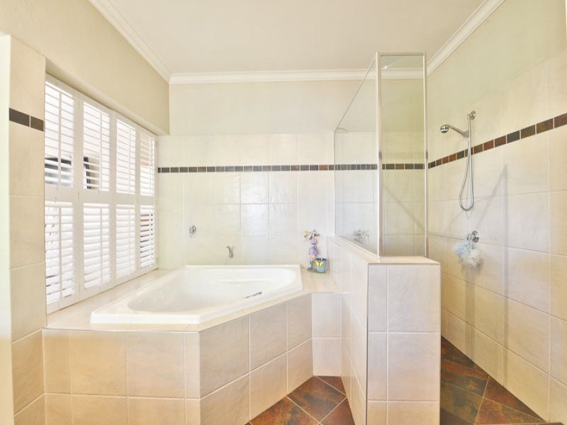 85 Honeyeater Drive, Greenbank QLD 4124