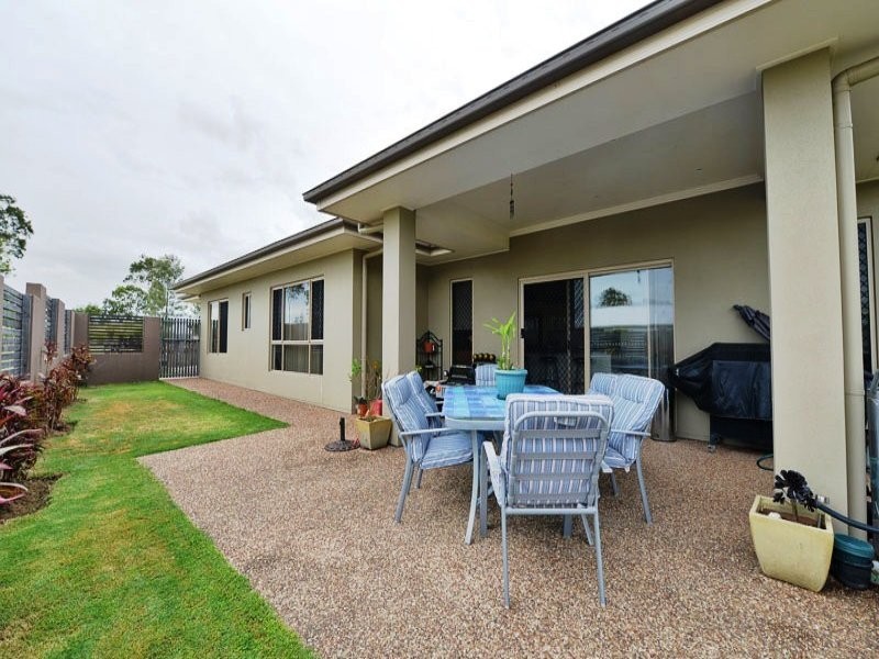 230 Lakeside Avenue, Springfield Lakes QLD 4300