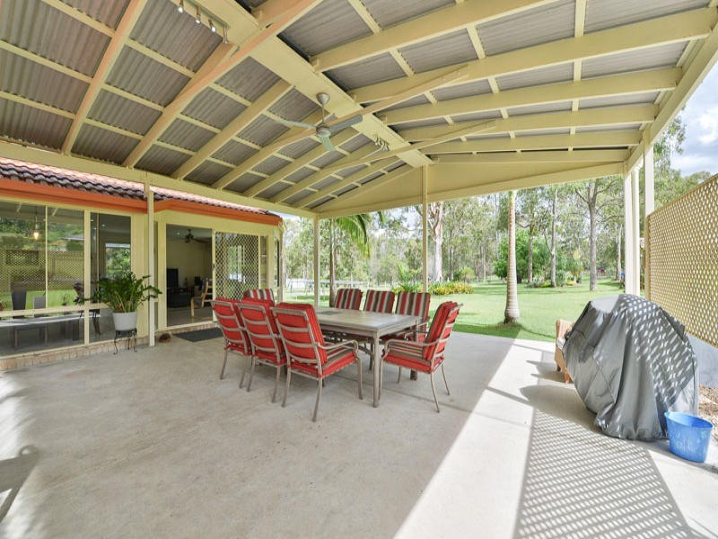 221-223 Lyon Drive, New Beith QLD 4124