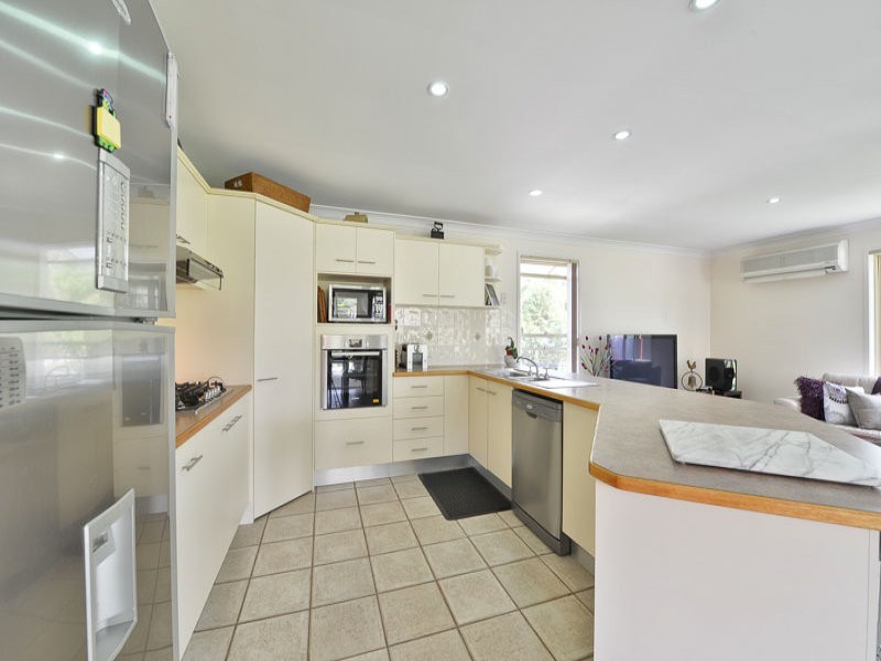 221-223 Lyon Drive, New Beith QLD 4124
