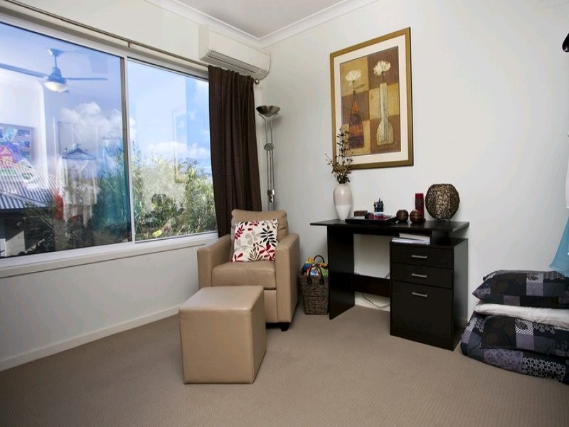 13 Carnarvon Avenue, Springfield Lakes QLD 4300