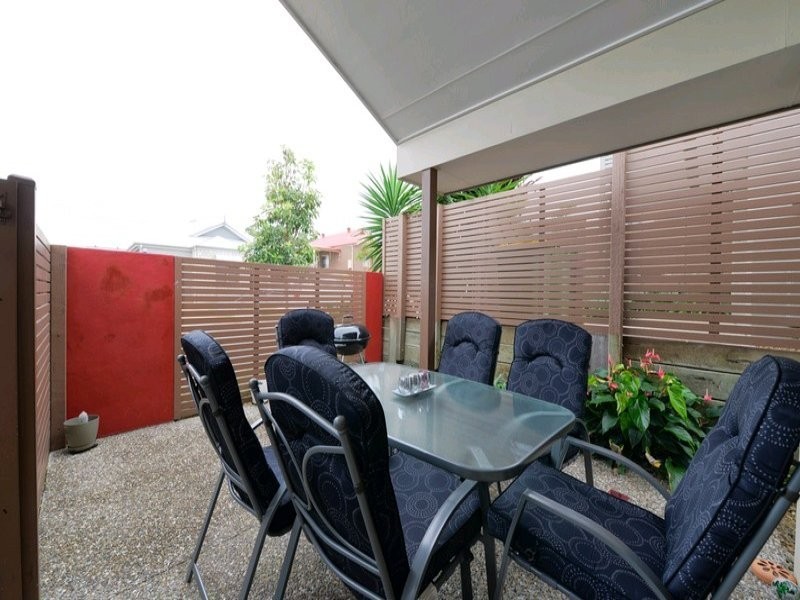 8 Talisker Street, Springfield Lakes QLD 4300