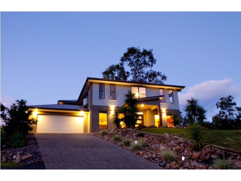 119 Spinebill Drive, Greenbank QLD 4124