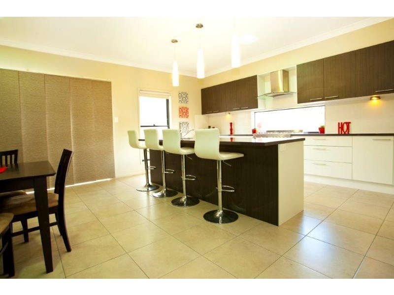 119 Spinebill Drive, Greenbank QLD 4124