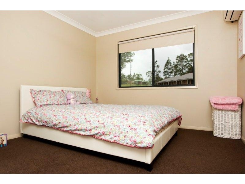 119 Spinebill Drive, Greenbank QLD 4124