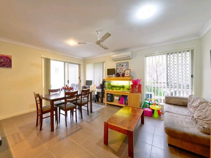 16 Parkview Drive, Springfield Lakes QLD 4300