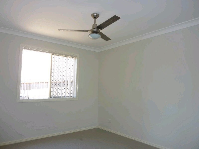 24 Esperance Crescent, Springfield Lakes QLD 4300