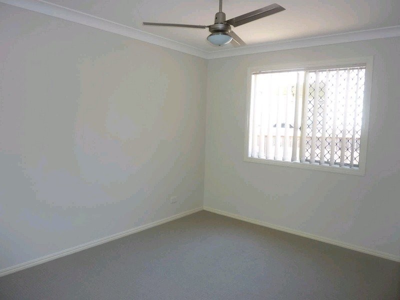 24 Esperance Crescent, Springfield Lakes QLD 4300