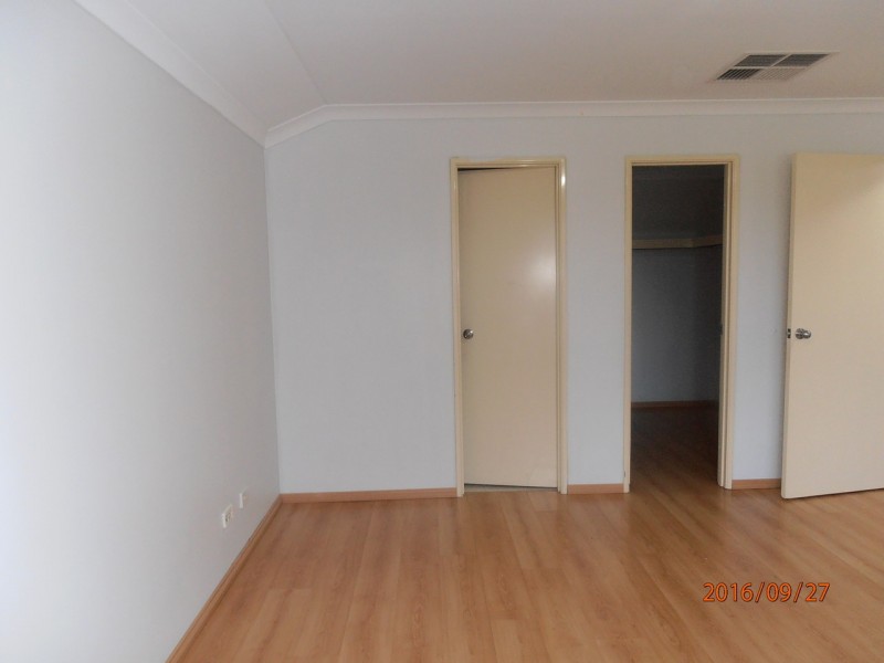 4 Louisa Grove, Ellenbrook WA 6069