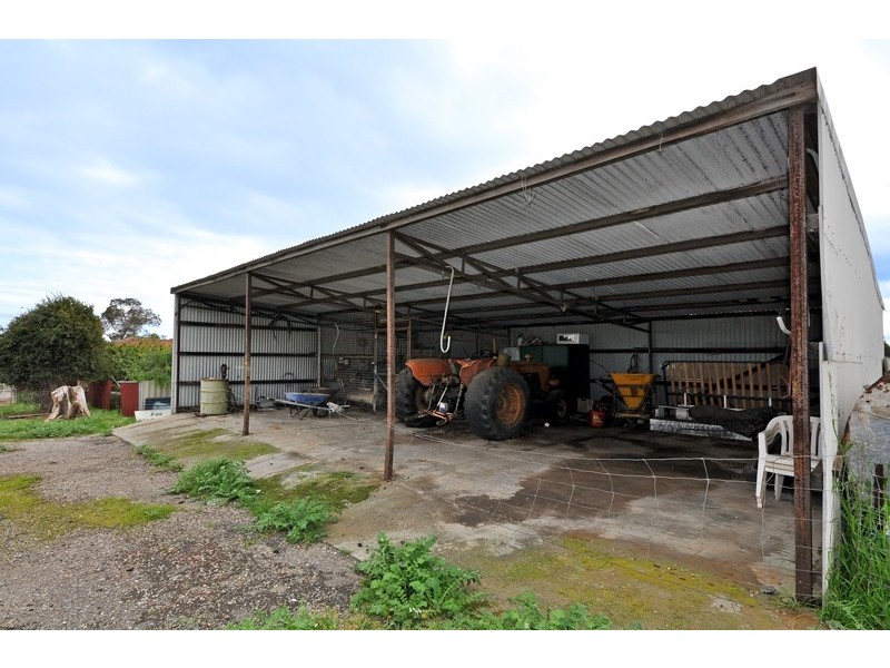 314 Campersic Road, Herne Hill WA 6056