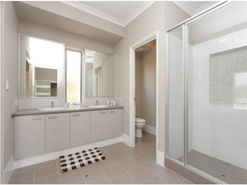 370 Banrock Drive, Ellenbrook WA 6069