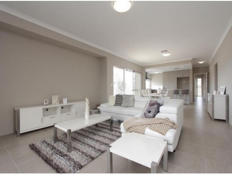 370 Banrock Drive, Ellenbrook WA 6069