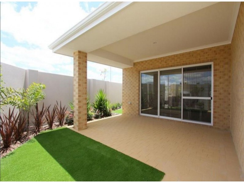 370 Banrock Drive, Ellenbrook WA 6069