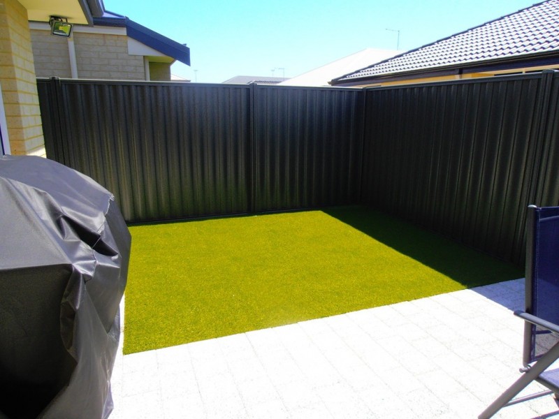 21 Fairoaks Way, Aveley WA 6069