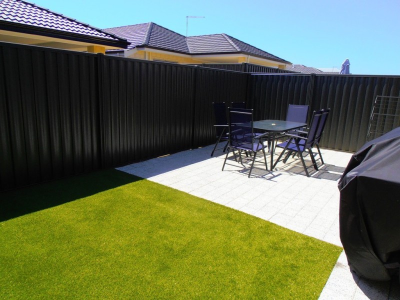 21 Fairoaks Way, Aveley WA 6069