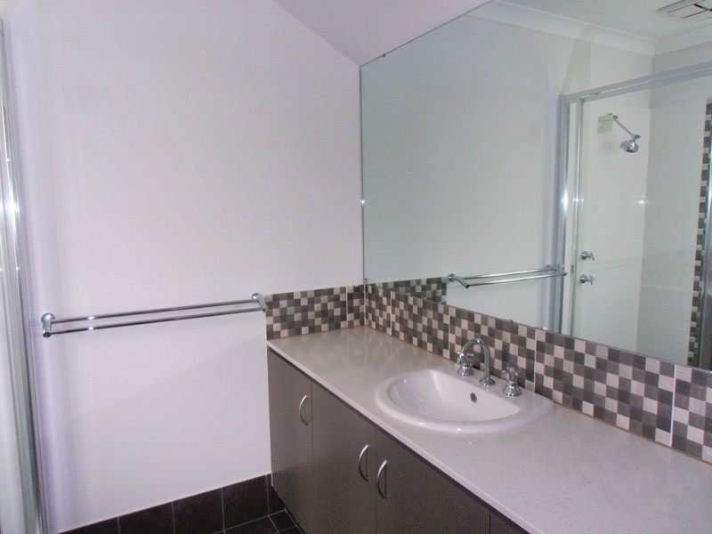 45 Vidalia Drive, Aveley WA 6069