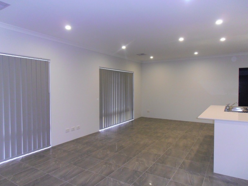 45 Vidalia Drive, Aveley WA 6069