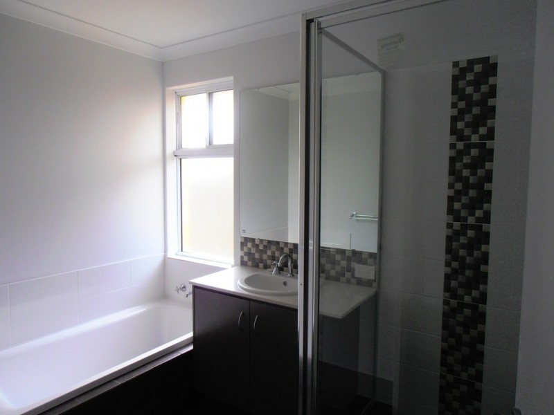 45 Vidalia Drive, Aveley WA 6069