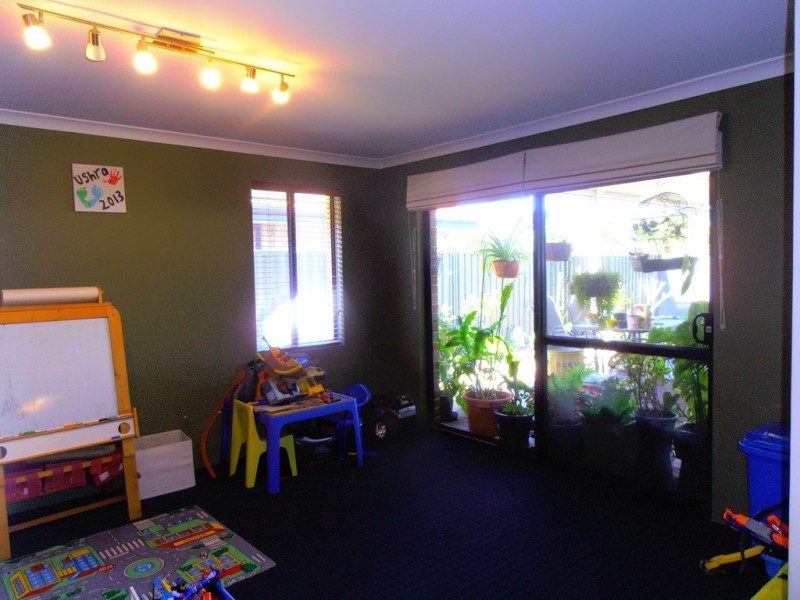 6 Waite Ridge, Aveley WA 6069