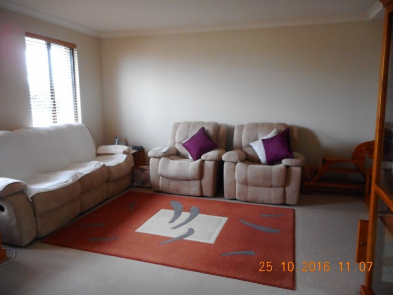 2 Larrawa Circle, Ellenbrook WA 6069