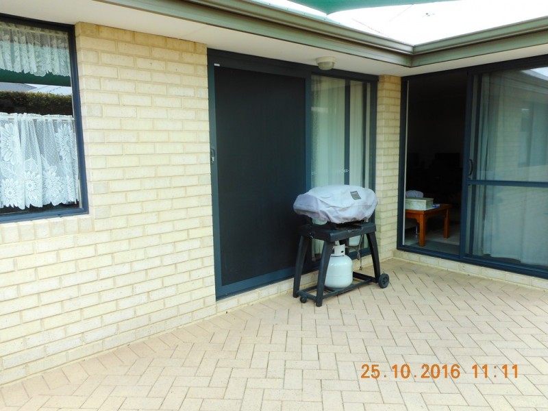 2 Larrawa Circle, Ellenbrook WA 6069
